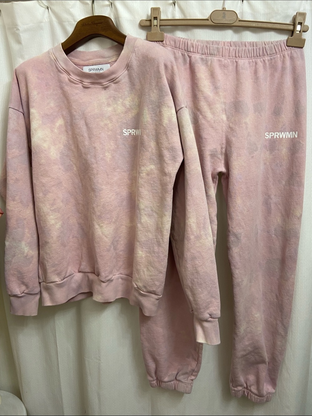 SPRWMN Pink Rose Tie-Dye Crewneck Sweatshirt and Sweatpants Set